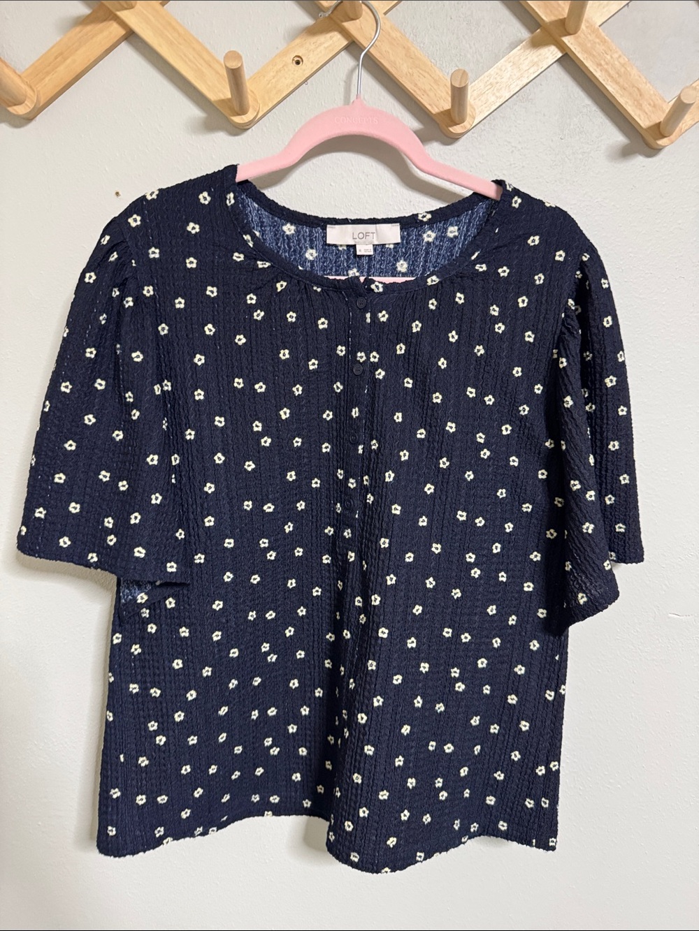 LOFT Navy Short-Sleeve Floral Button-Front Blouse